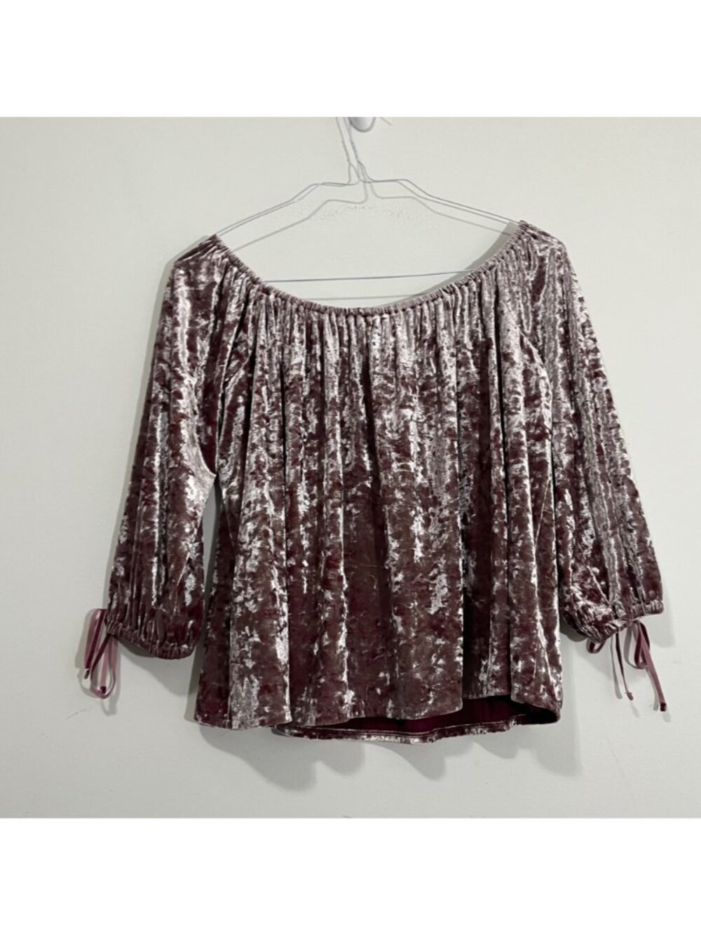 American Eagle Mauve Crushed Velvet Off Shoulder Blouse Top Sz L Boho Whimsical - Picture 3 of 16